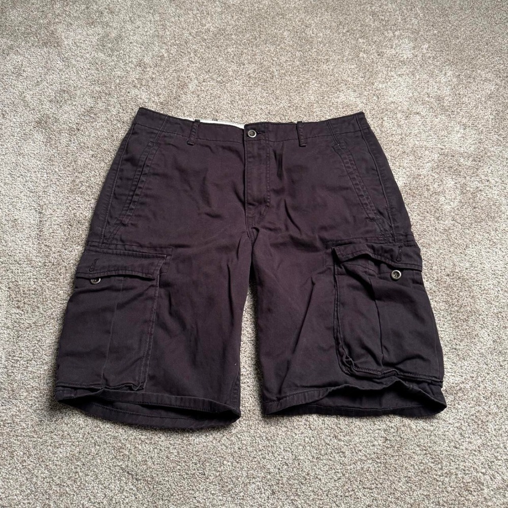 BLACK LEVI'S WHITE TAB CARGO SHORTS